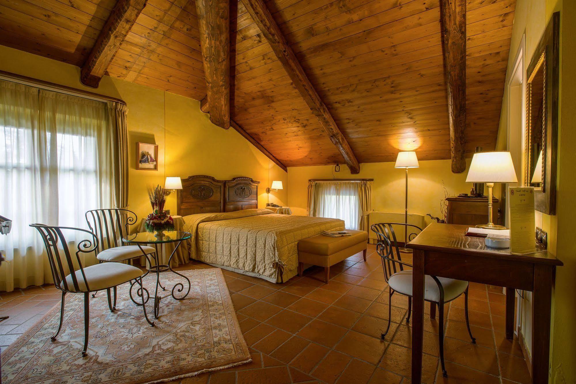 Romantic Hotel Furno サン・フランチェスコ・アル・カンポ エクステリア 写真